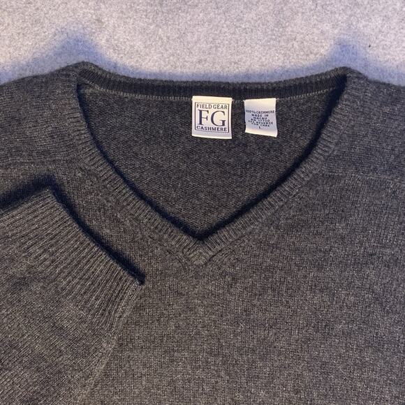 Field Gear Cashmere Sweater Mens, Dark Gray Size L, V Neck Pullover Quiet Luxury - Picture 1 of 9